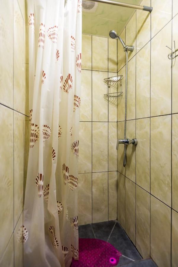 Hostel Capsule Киев Экстерьер фото